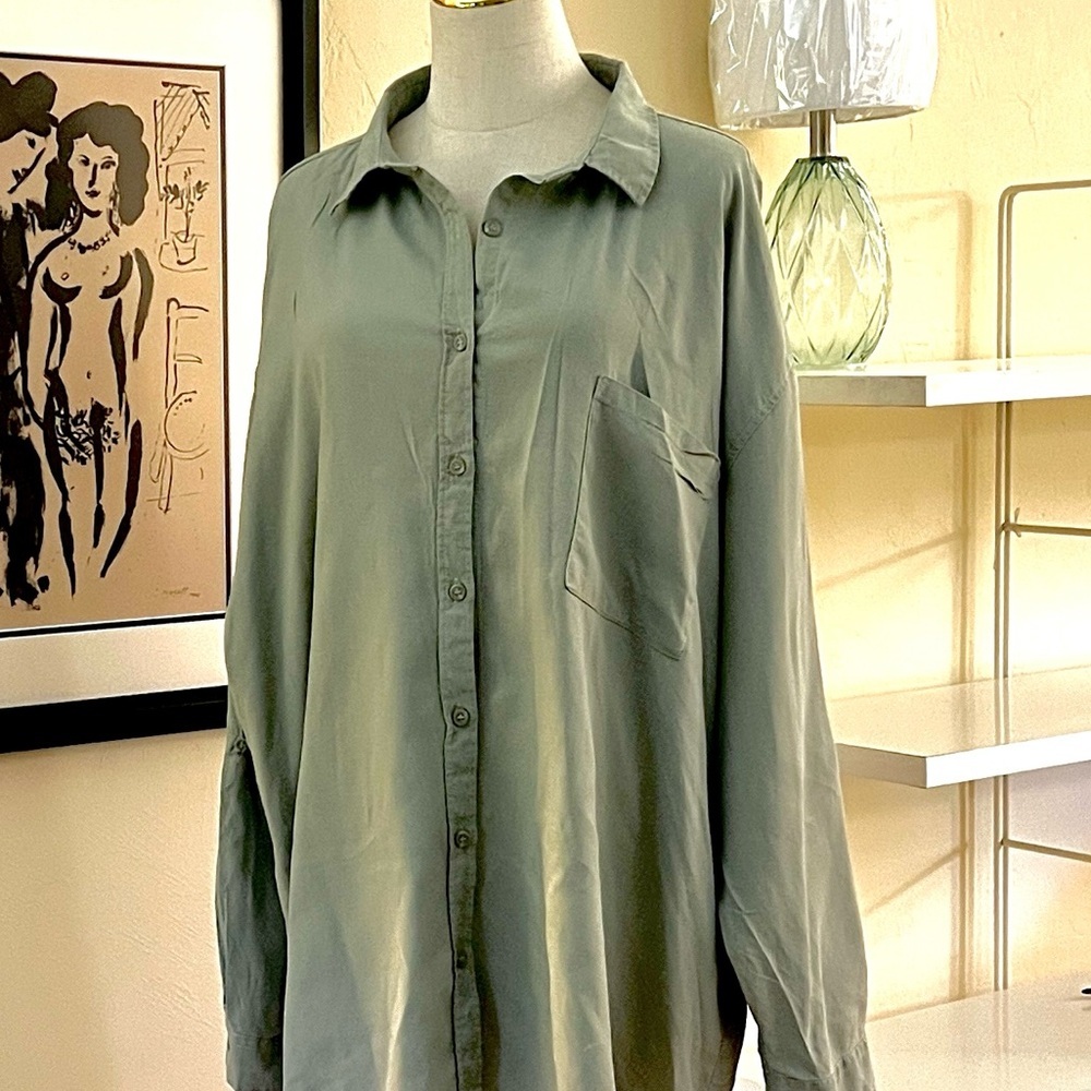 Risen,Oversized Viscous/Linen Blend,Buttoned Shirt,Roll & Button Sleeve,Size 2X - Picture 8 of 16